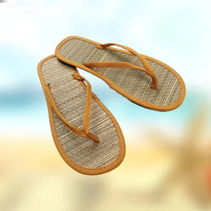 Summer Women Flat Flip-flops Slippers Comfortable Non-slip Sandals Bamboo Rattan Flip Flop Home Bathroom Fashion Slippers