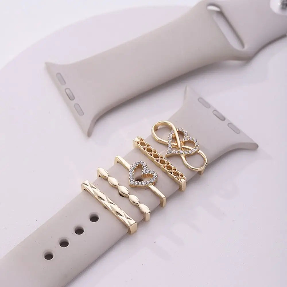 Creative Metal Charms Silicone Strap Decoration Ring For Apple Watch Band Diamond Ornament Bracelet Strap Jewelry Accessories