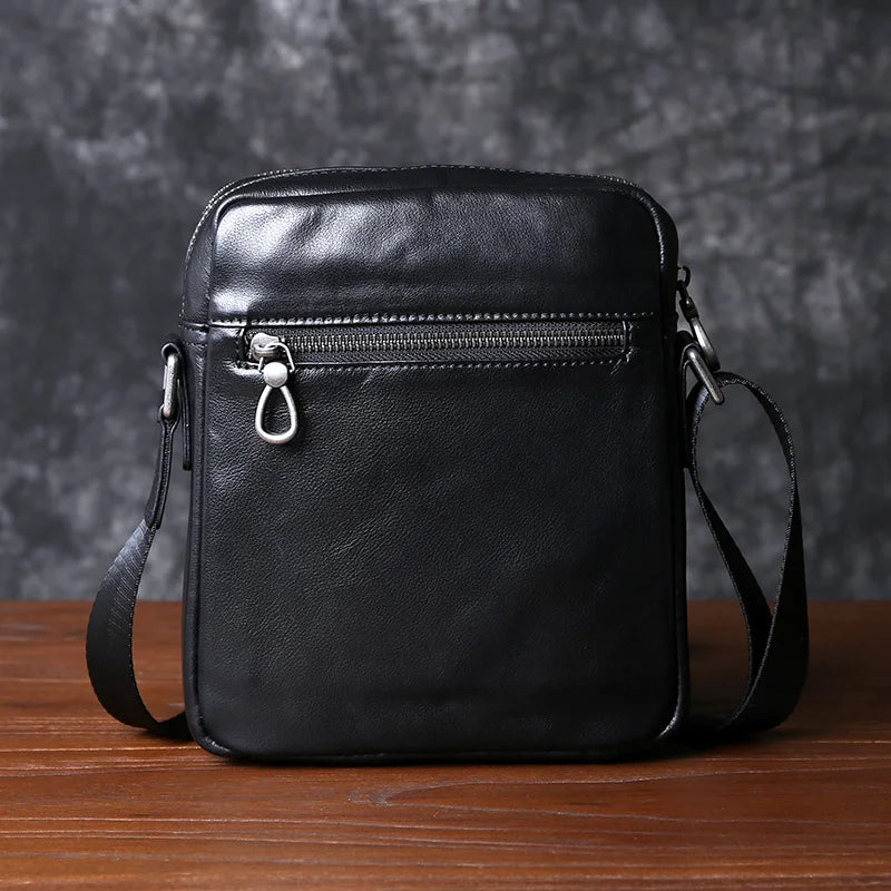 Men's Vintage Leather Shoulder Bun Layer Cowhide Crossbody Bag Casual Fashion Trend Men's Bag