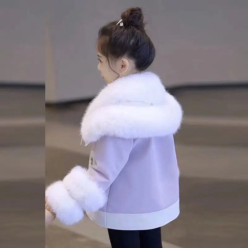 Girls Velvet Padded Thickened Coat2024Autumn and Winter Princess Children's Fur Integrated Furry Sweater